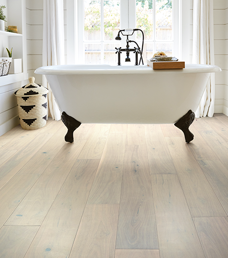 Bathtub from Cawood Flooring Systems in West Chester